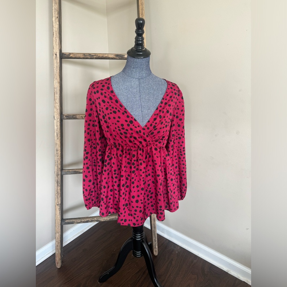 Dalmation print flowy top NWOT - Picture 4 of 9